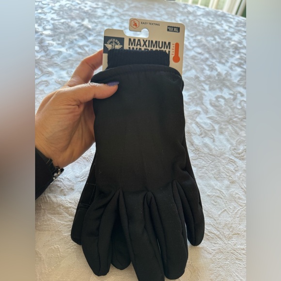 ****SOLD****NWT Men’s Dockers Long Lasting Comfort and Maximum Warmth Gloves - Picture 1 of 8